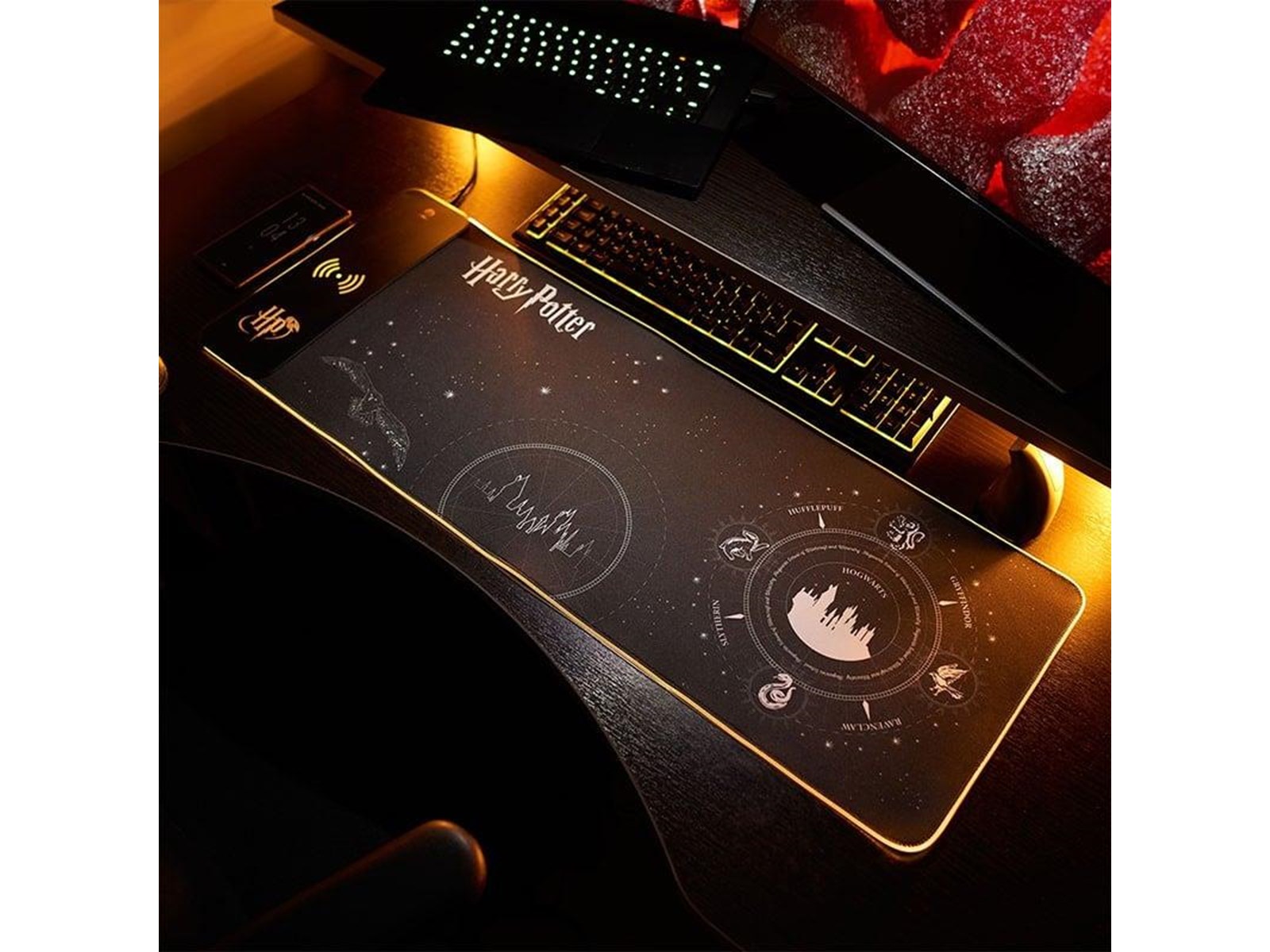 Numskull Harry Potter XL RGB Gaming-Mauspad Mit Kabellosem Laden – 15W Schnellladung, Rutschfest & Wasserabweisend