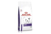 Psy - Royal Canin Adult Small Dog 4kg - 3182550760232