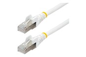 Kabel sieciowy - StarTech.com 7.5m CAT6a Ethernet Cable - White - Biały - 7.5m - NLWH-750-CAT6A-PATCH