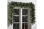 Dekoracje - NORDIC WINTER Artificial spruce garland 270 cm with lights - 780-012