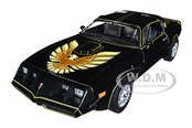 Model samochodu - Greenlight 1979 Pontiac Firebird TA Trans Am Black with Hood Phoenix Rocky II 1979 Movie 1:24 Scale Diecast Model Car - 0810087063641