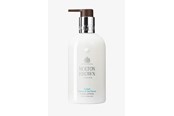 Pielęgnacja ciała - Molton Brown Coastal Cypress & Sea Fennel Hand Lotion 300 ml - 5030805003765