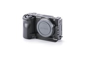 Akcesoria foto i wideo - Tilta L-Bracket Mounting Plate for Sony ZV-E10 - Black - TA-T56-LMP-B