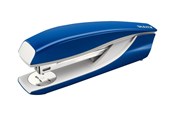 Akcesoria do biura - Leitz Zszywacz duży metalowy NeXXt Niebieski - 55040035
