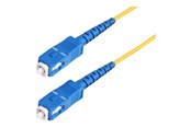 Kabel sieciowy - StarTech.com 30m (98.4ft) SC to SC (UPC) OS2 Single Mode Simplex Fiber Optic Cable - patch cable - 30 m - yellow - Żółty - 30m - SPSMSCSC-OS2-30M