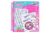 Kreatywne gry - Canenco - Cutie Crew Template Activities Coloring Book - CC60356