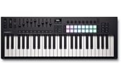 Instrumenty muzyczne i dla DJ'a - Novation LAUNCHKEY 49 MK4 - 49 semi-weighted keys 16 pads - 610135