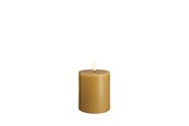 Dekoracje - Moods & More LED pillar candle - Honey mustard - 74x100 mm - M30-HM074100