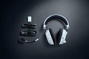 Słuchawki, zestaw słuchawkowy - Razer BlackShark V3 Pro (for Playstation) - RZ04-05400600-R3G1