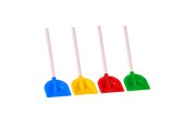 Zabawki na zewnatrz - Cavallino Toys Cavallino Plastic Shovel with Wooden Handle Color 40.5cm - 9762WD05