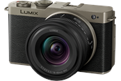Aparat fotograficzny - Panasonic Lumix S9 Titanium/Black 18-40mm F/4.5-6.3 - DC-S9NE-NB