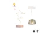 Lalka, mis i akcesoria - Micki Lundby lampa sufitowa i lampki na sznurze ze światłem. Wymaga 2x baterii CR2032 (brak w zestawie). Automatyczne wyłączenie po 15 minutach. - 18403