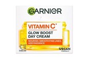 Pielęgnacja twarzy - Garnier Skin Active Brightening Day Cream Vitamin C – 50 ml - C6703800