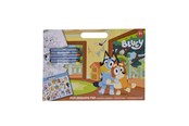 Kreatywne gry - Bluey BLUEY blok do kolorowania A4 z 6 kolorowymi kredkami i naklejkami - 148302676